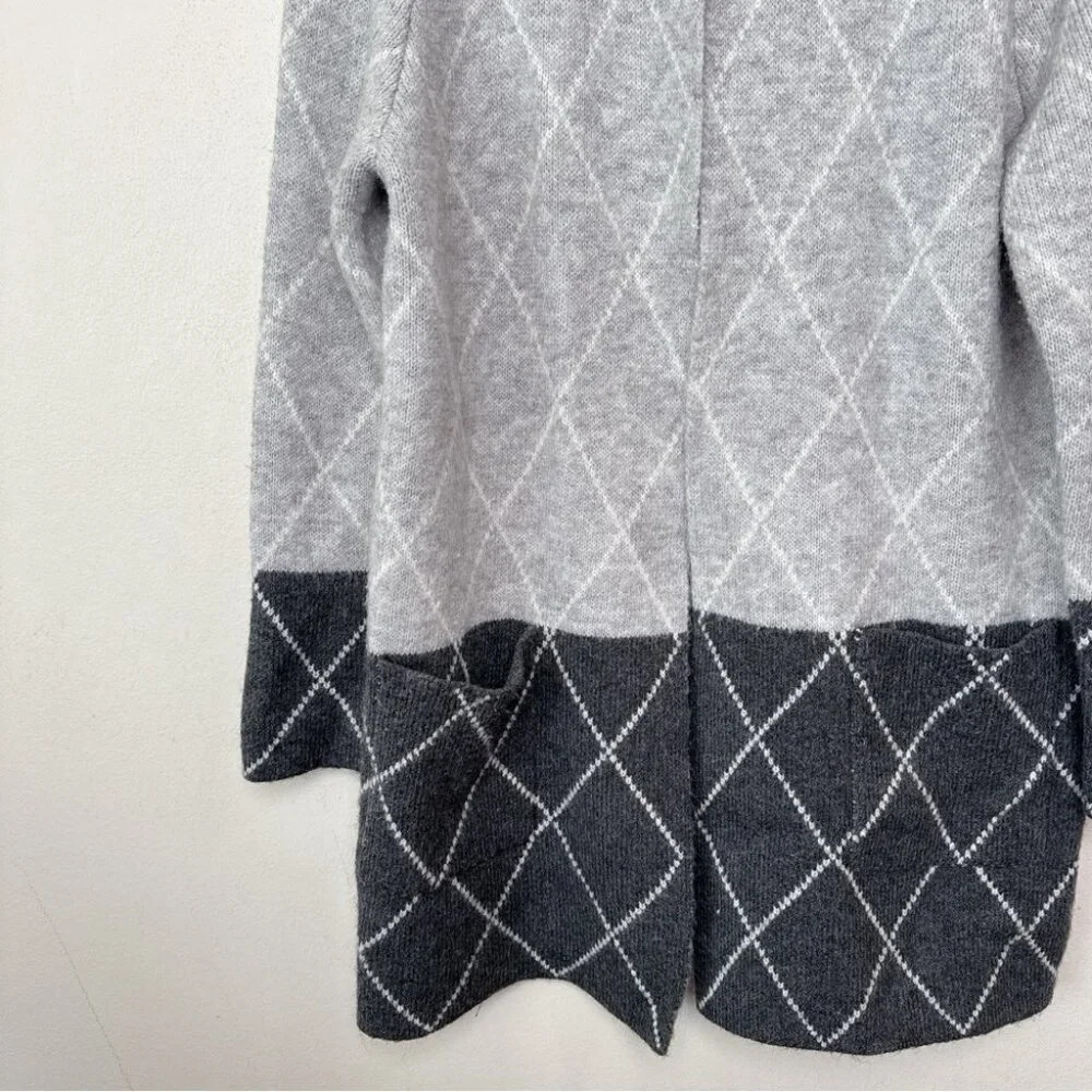 Tahari Womens Xlarge Argyle Long Grey Open Cardigan - Picture 9 of 15